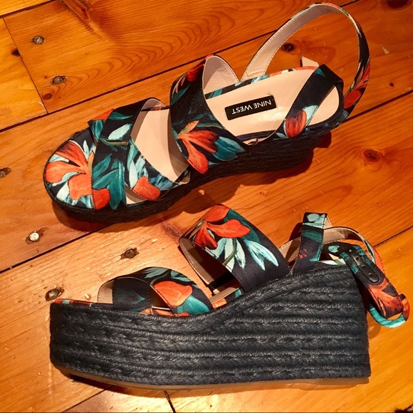 nine west kushala espadrille wedge sandal